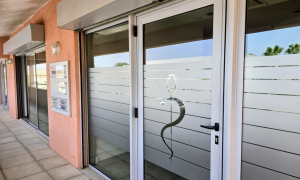 La Crau (83) – Location ou Vente d&rsquo;un Local de 105 m2 IDEAL CABINET MEDICAL dans le VAR LITTORAL