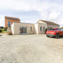 Ruaudin (72) – À vendre : Cabinet médical de standing avec studio indépendant dans commune prisée : Ruaudin (72)